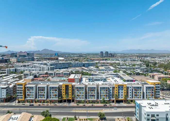 Apartment Boulevard Modern 1br Asu Pool Gym 08